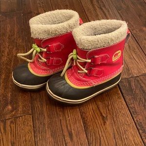 Sorel toddler snow boots